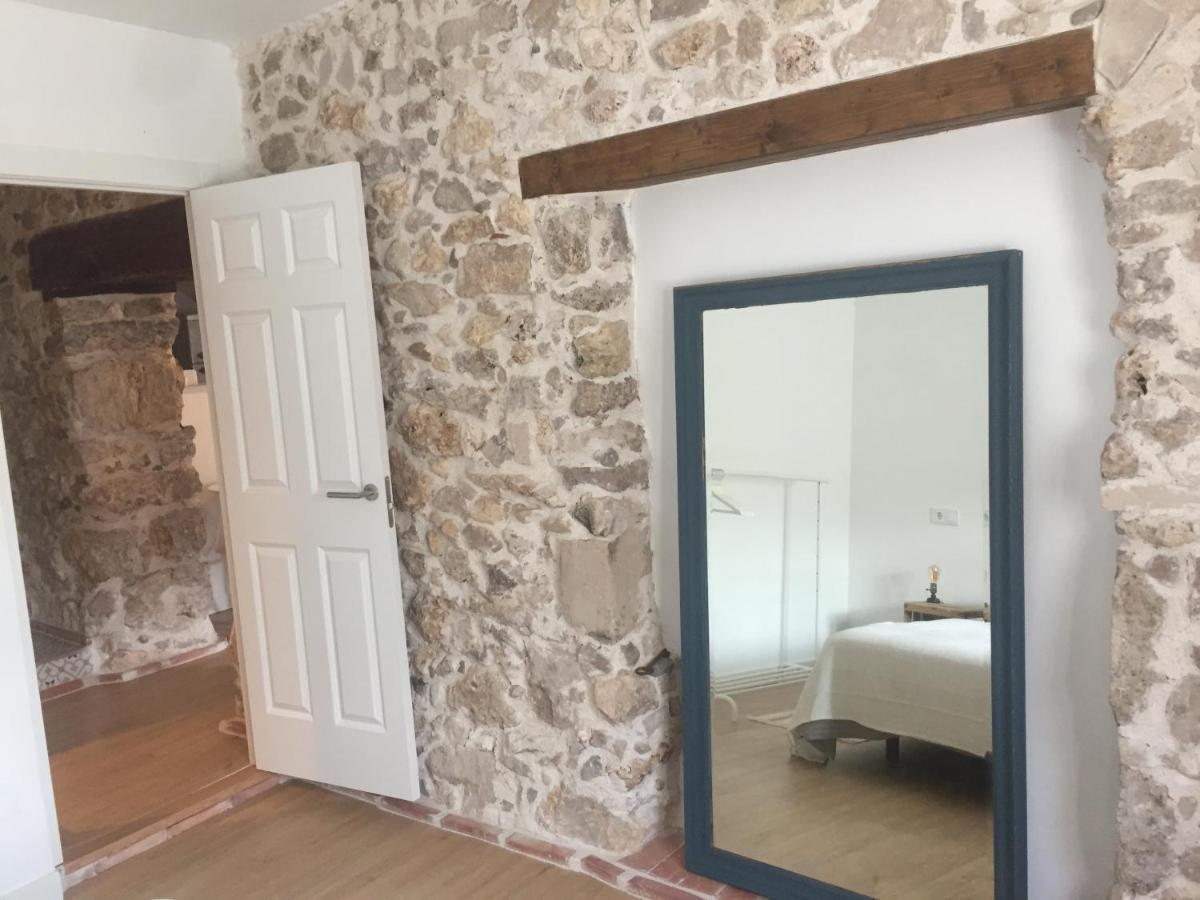 Alojamiento De Piedra Con Encanto Burgos Ngoại thất bức ảnh