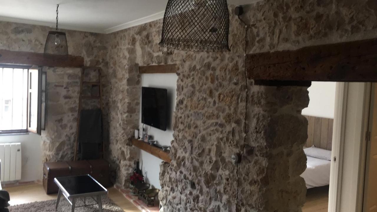 Alojamiento De Piedra Con Encanto Burgos Ngoại thất bức ảnh