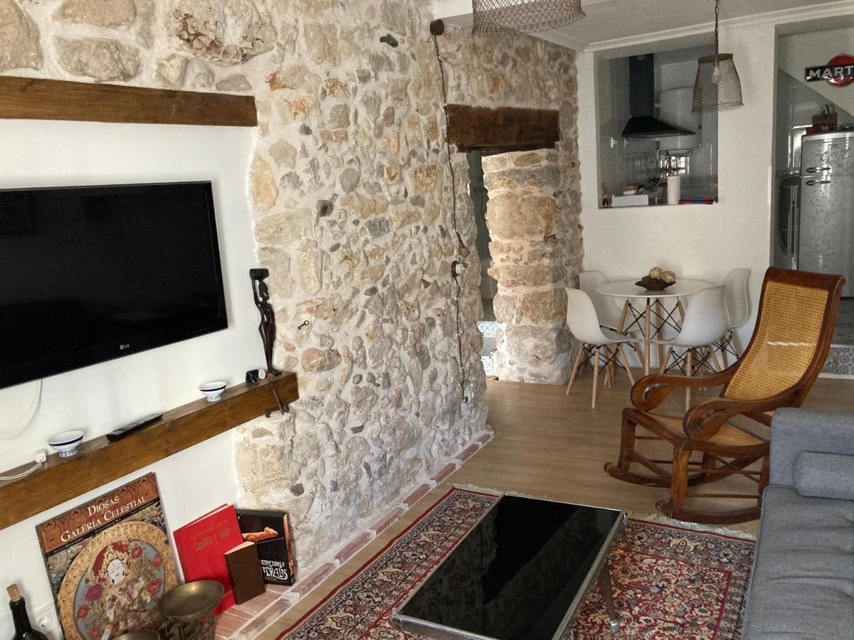 Alojamiento De Piedra Con Encanto Burgos Ngoại thất bức ảnh