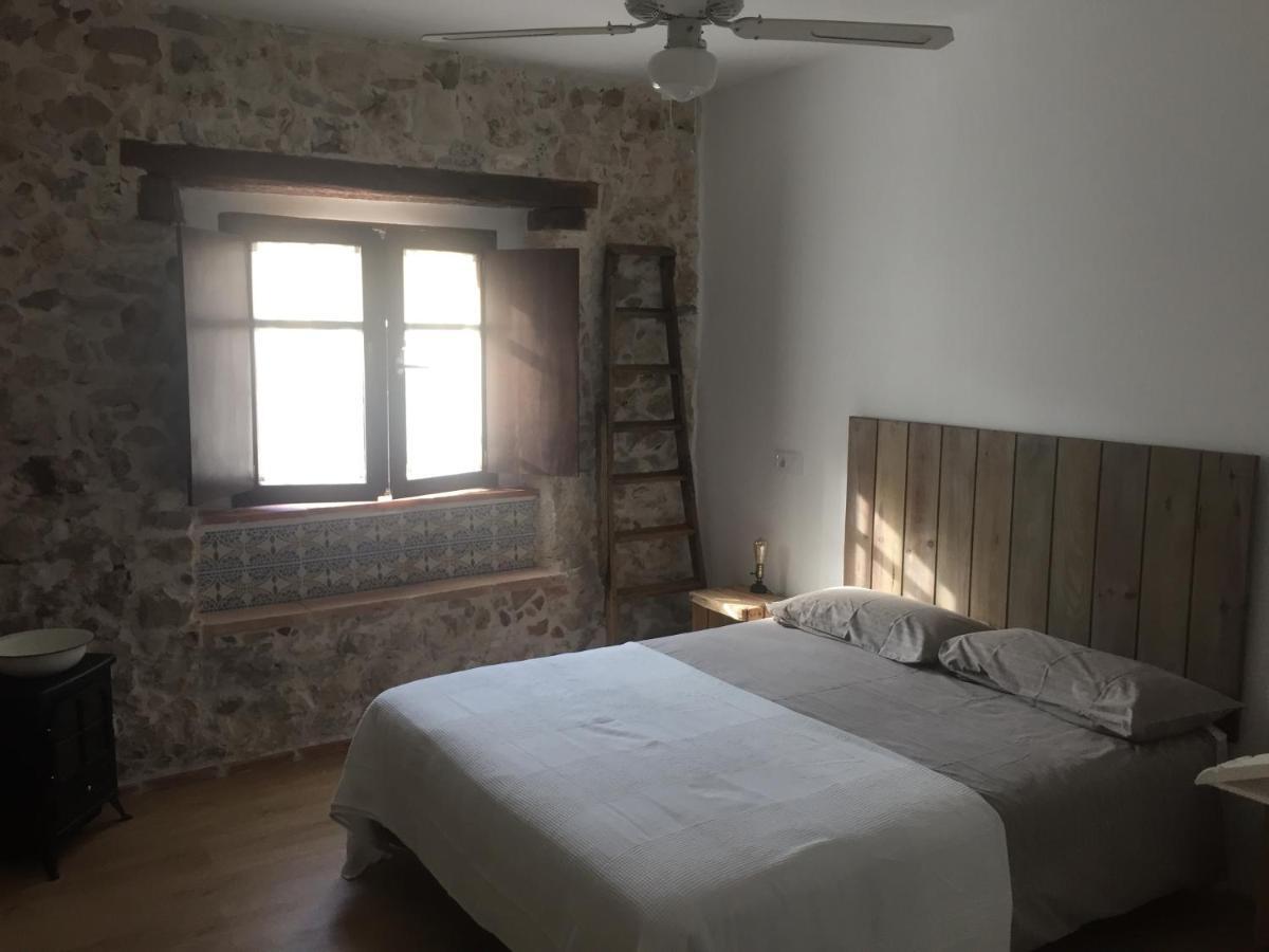 Alojamiento De Piedra Con Encanto Burgos Ngoại thất bức ảnh